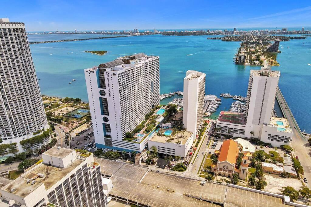 Appartement The Audrey! Penthouse With Direct Water Views! à Miami Extérieur photo